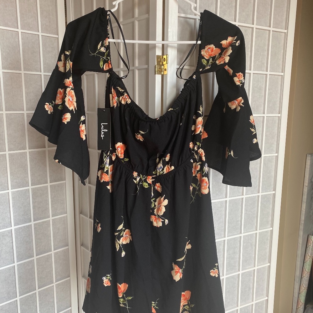 Lush Gardens Black Floral Print Off-The-Shoulder S